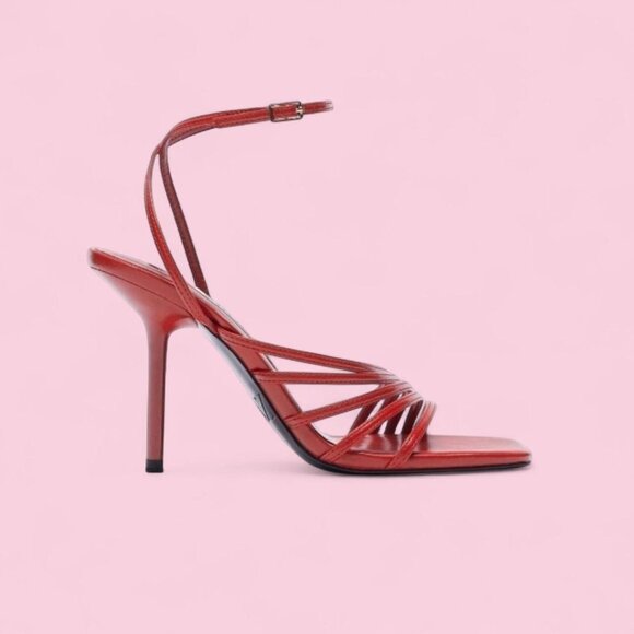 zara red strappy square toe heels - Picture 2 of 3